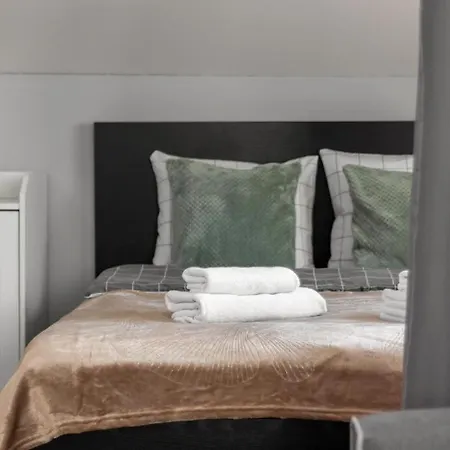 아파트 Close-central - Great Location- Praga Polnoc - 18 People -marcinkowskiego 바르샤바