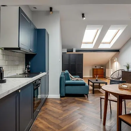 Close-central - Great Location- Praga Polnoc - 18 People -marcinkowskiego * 바르샤바