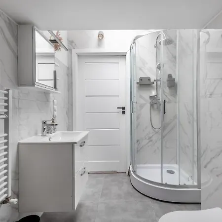 Apartamento Close-central - Great Location- Praga Północ - 18 People -marcinkowskiego Varsóvia