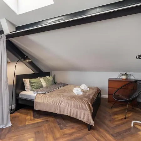 Close-central - Great Location- Praga Północ - 18 People -marcinkowskiego